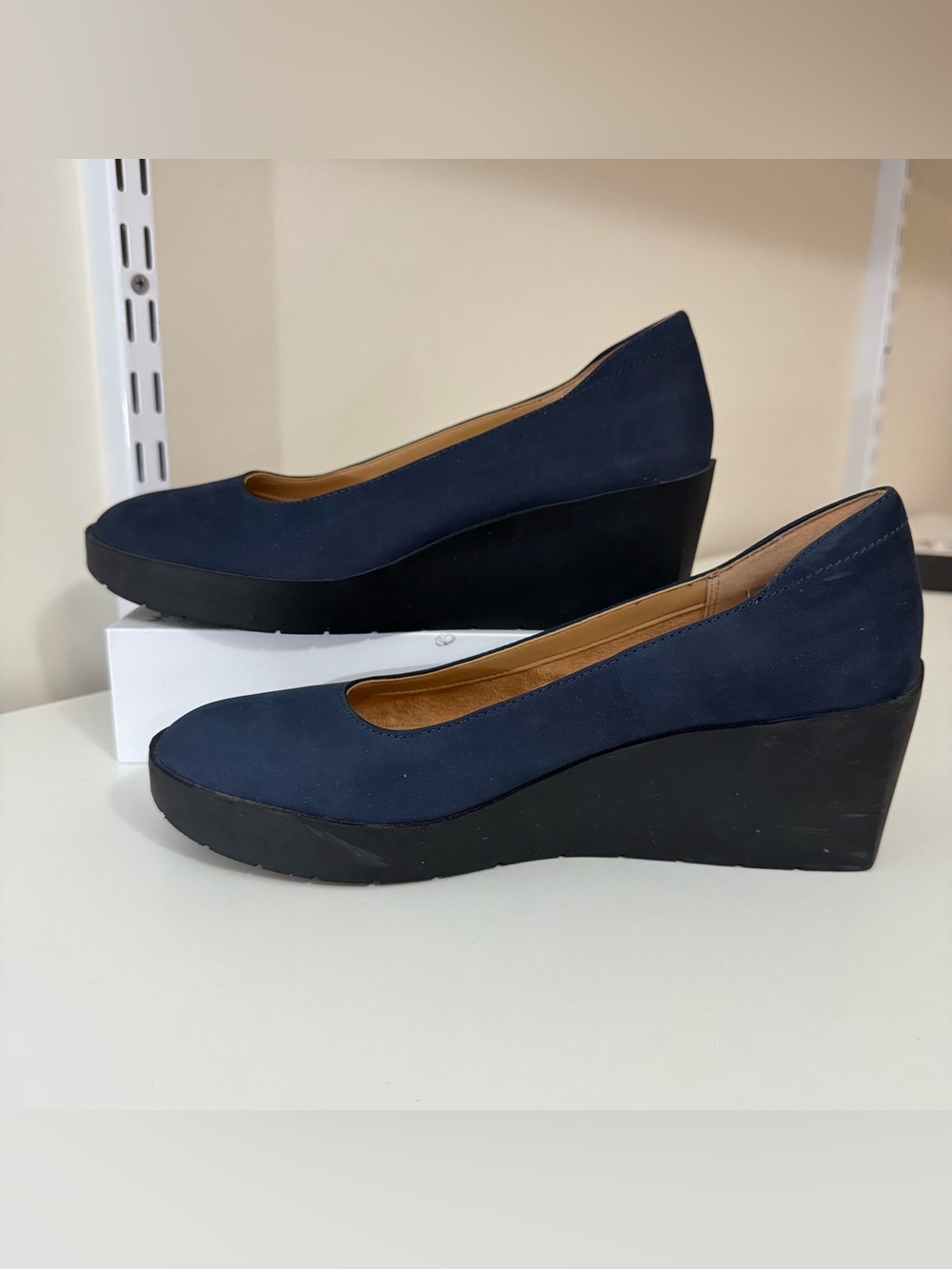 Vionic Sereno Shoes Womens 7 Blue Black Wedge Platform Slip On Pumps Comfort - Picture 3 of 9